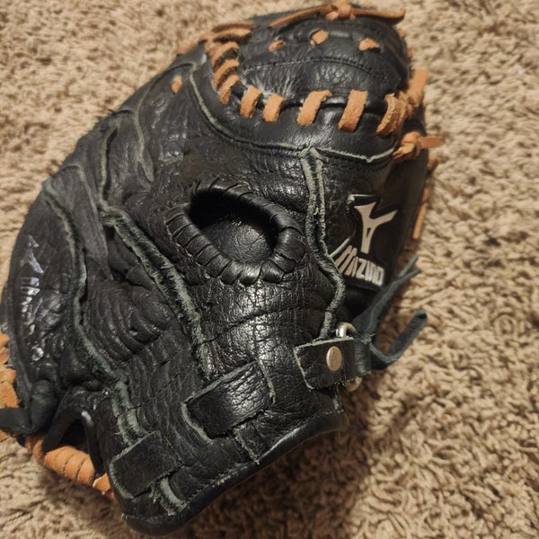 Mizuno RH Youth Catcher's Prospect Power Close Baseball Glove 31" Game Ready