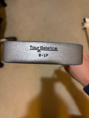 Gray Cleveland TFi Right Handed Putter 33.5" (Used)