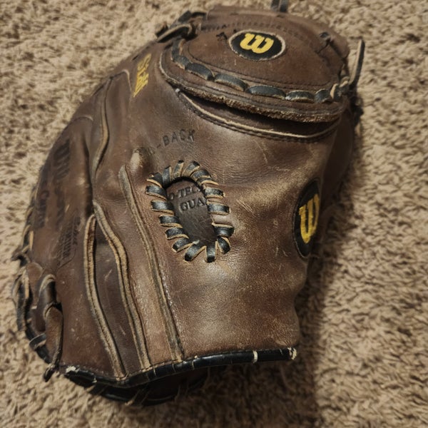 Wilson RH Catcher's Staff Series Baseball Glove 33" Pre Oiled leather/Game Ready