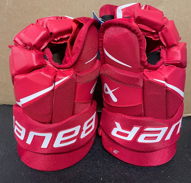 New Bauer Vapor 3X Gloves Red 14"