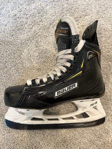 Bauer Supreme 2S Pro Hockey Skates Regular Width Size 4 (Used)