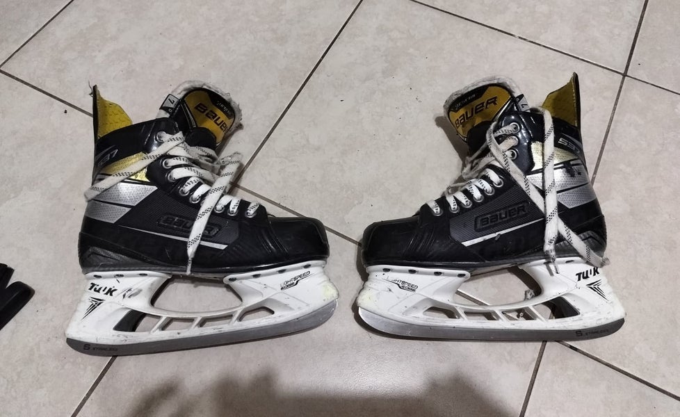 2020 Bauer Supreme S37 Hockey Skates Regular Width 7 (Used)