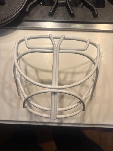 Senior Bauer Goalie Cage Pro Stock (New)