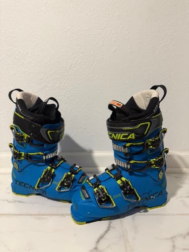 Mondo 29 & 29.5 Tecnica Mach 1 Ski Boots (Used)