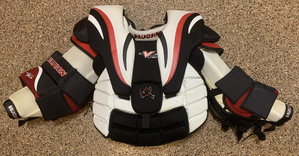 Medium 2013 Vaughn Ventus LT80 Goalie Chest Protector (Used)