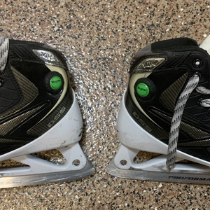 Reebok 14K Hockey Goalie Skates 5.5 (Used)