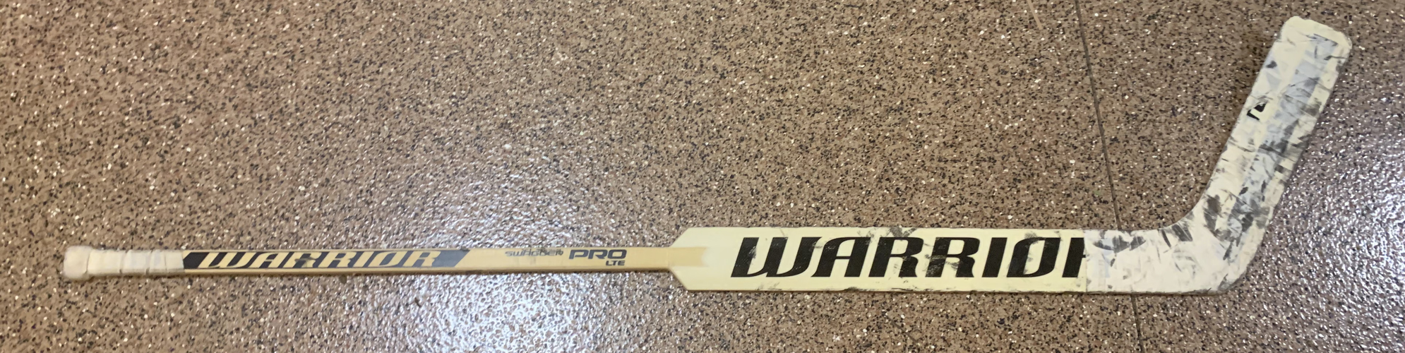 Senior Warrior Swagger Pro LTE Left Handed Goalie Stick (Used)