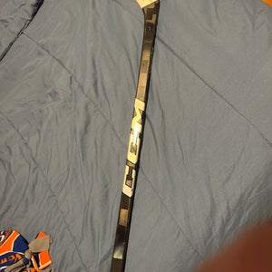 Youth CCM JetSpeed FT8 Pro Right Handed Hockey Stick P88 60 Flex (Used)