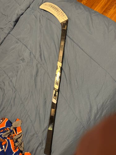 Youth CCM JetSpeed FT8 Pro Right Handed Hockey Stick P88 60 Flex (Used)