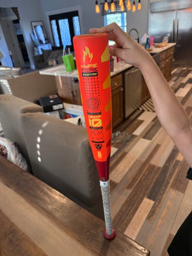 2025 Easton Hype Fire Composite USSSA Certified Bat 16 oz 26" (Used)