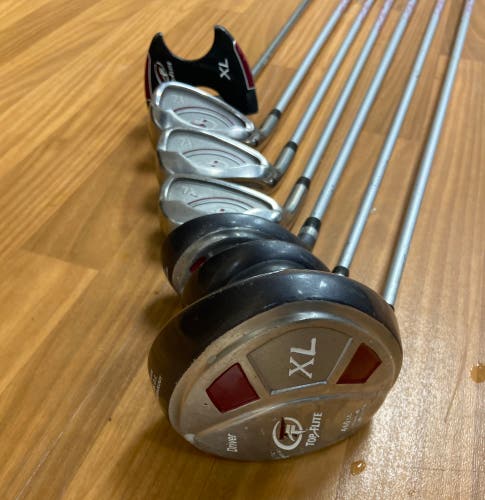 Women's Top Flite Titanium Set Left Handed 7 Pieces (Dr,FW,5HY,7,9,S,Putter)