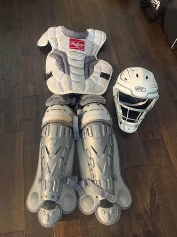 Rawlings Velo 2.0 Catcher's Set (Used)