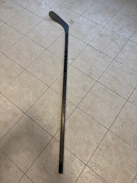Intermediate PRO Pro CARBON Left Hand Hockey Stick P92 55 Flex Pro Stock (Used)