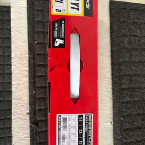 CCM Tacks 9040 Hockey Skates Regular Width 13 (Used)