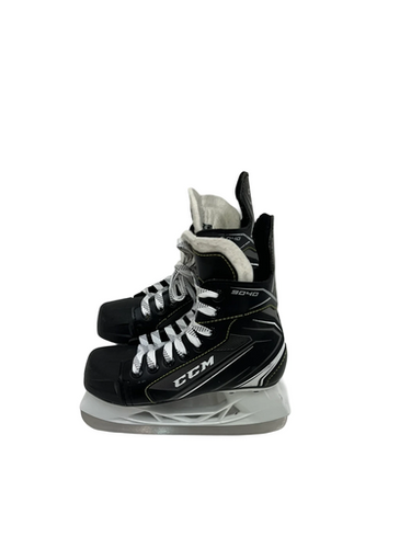 Used CCM TACKS 9040 Junior Hockey Skate Junior 01 11692-S000144304