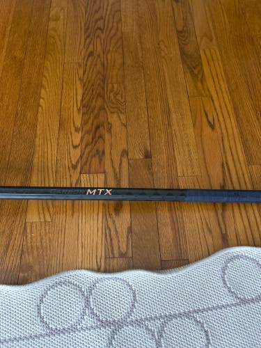 Adult ECD MTX Shaft (Used)