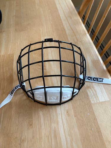 Small CCM FM10 Full Cage (Used)