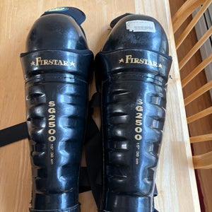 Firstar SG2500 15" Shin Pads