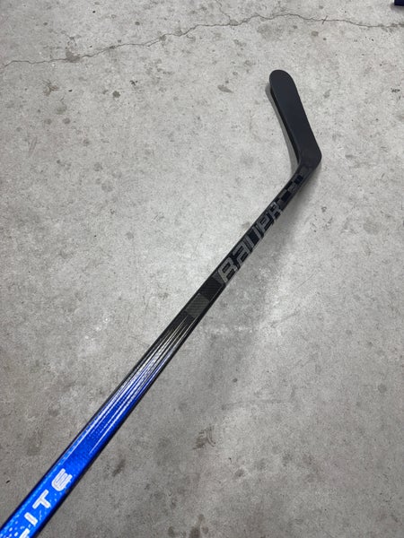77 Flex P92M Senior Bauer Vapor Hyperlite 2 Left Hand Hockey Stick Pro Stock NHL (Used)