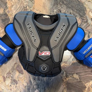 Small / Medium Vaughn V10 Goalie Chest Protector (Used)