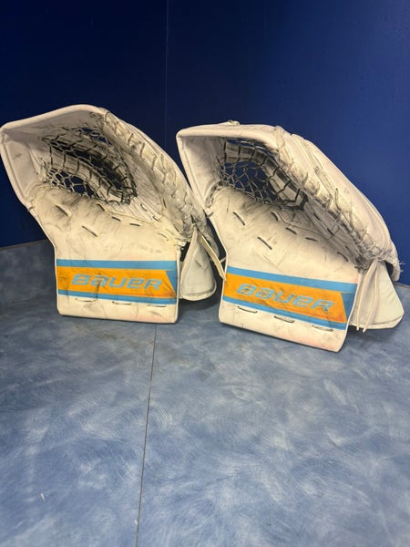 2 Bauer Vapor Hyperlite 2 Goalie Glove Practice Palms