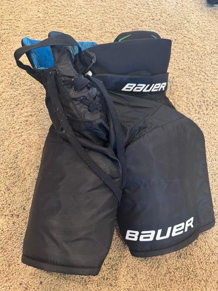 Junior Medium Bauer X Hockey Pants (Used) - Like New