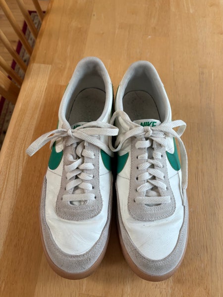 White Men's Size M 8.5 (W 9.5) Adult Nike Shoes (Used)