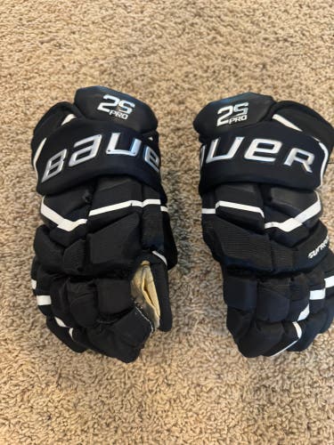 Bauer Supreme 2S Pro Gloves 10" (Used)