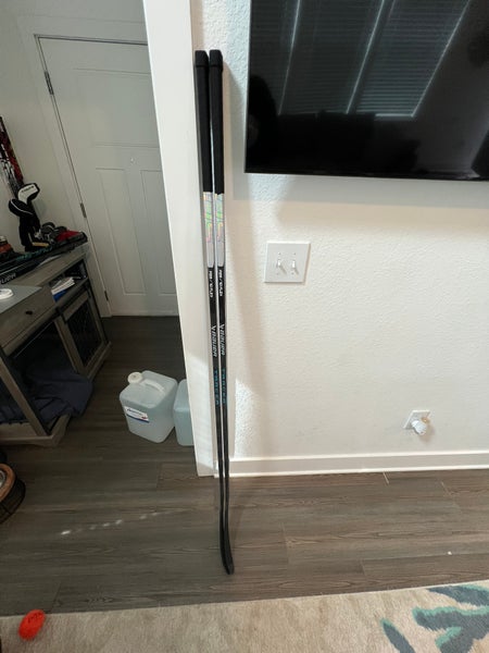 Senior Bauer Nexus Tracer Right Handed Hockey Stick P28 70 Flex (Used)