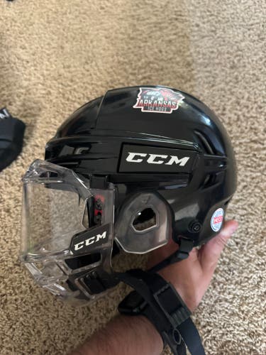 Small CCM Tacks 910 Helmet (Used)