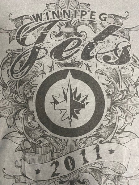 Winnipeg Jets XXL Shirt