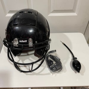 Youth Extra Large Schutt F7 Helmet (Used)