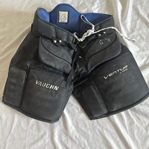Senior Medium Vaughn Ventus lt88 Hockey Goalie Pants (Used)