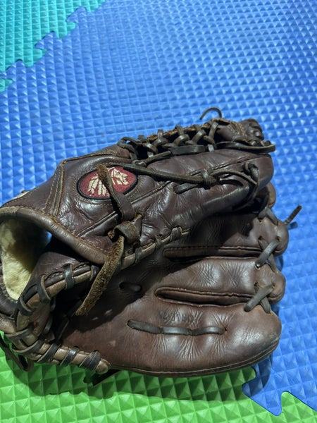 Nokona X2 ELITE RH Infield Baseball Glove 11.5" (Used)