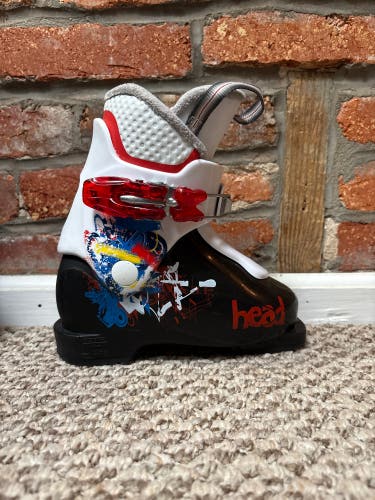 Mondo 17 & 17.5 Kid's HEAD Ski Boots (Used)