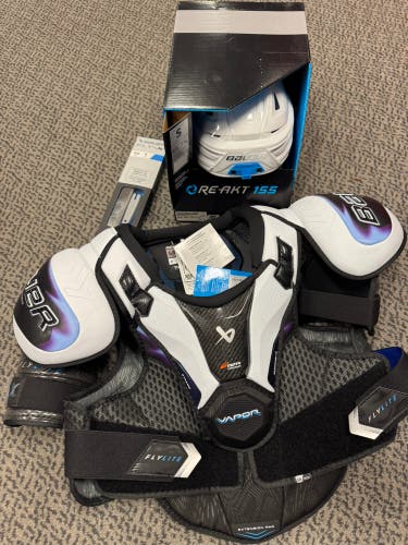 3-Pack Medium Senior Bauer Vapor Flylite Shoulder Pads (New)