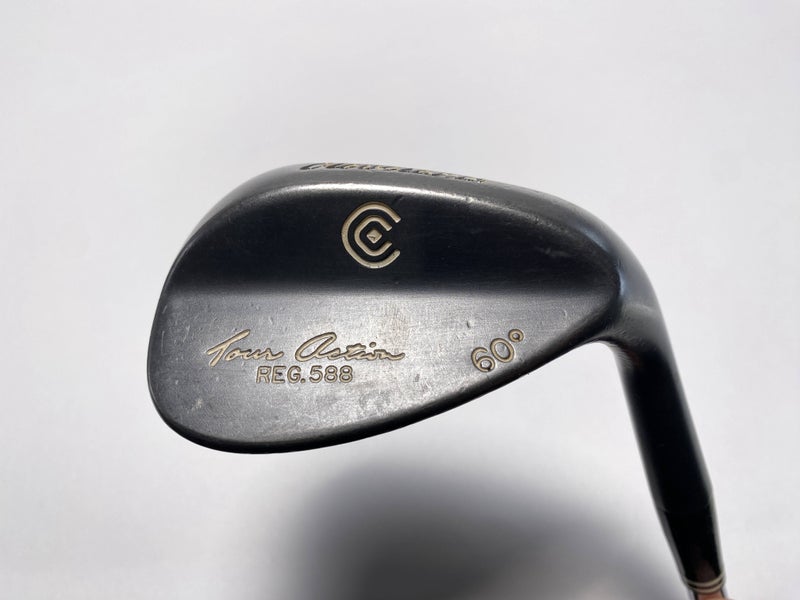 Cleveland 588 Black Melonite Wedge 60* True Temper Dynamic Gold Wedge Mens RH
