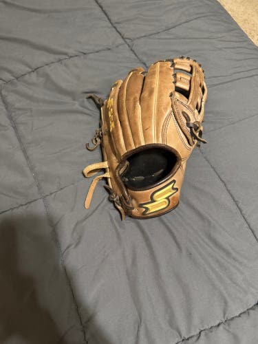 SSK z9 RH Baseball Glove 12" (Used)