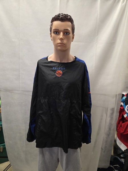 Vintage New York Knicks Puma Windbreaker L NBA
