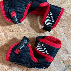Junior Medium CCM JetSpeed FT350 Elbow Pads (Used)