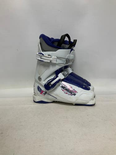 Used Nordica FIREARROW TEAM 2 Girls DH Ski Boot White 200 MP - Y13.5 11823-S000036079