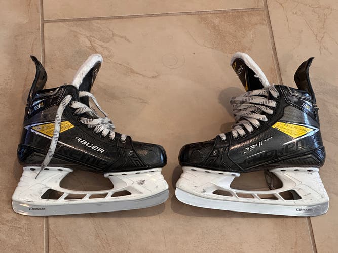 Bauer Supreme 3S Pro Hockey Skates Size 5 Fit 1 (Used)
