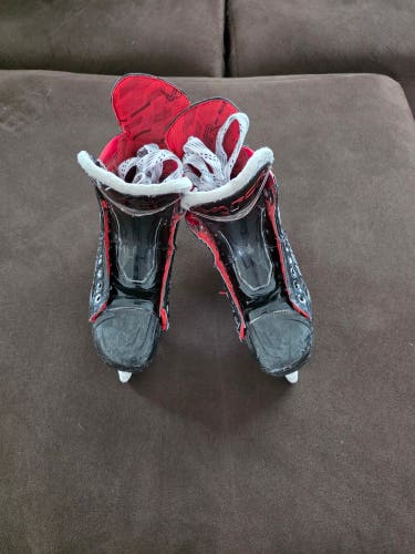 Bauer Vapor X4 Hockey Skates 7 (Used)