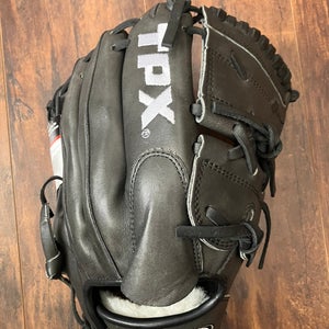 Louisville Slugger Pro Flare 11.75 glove