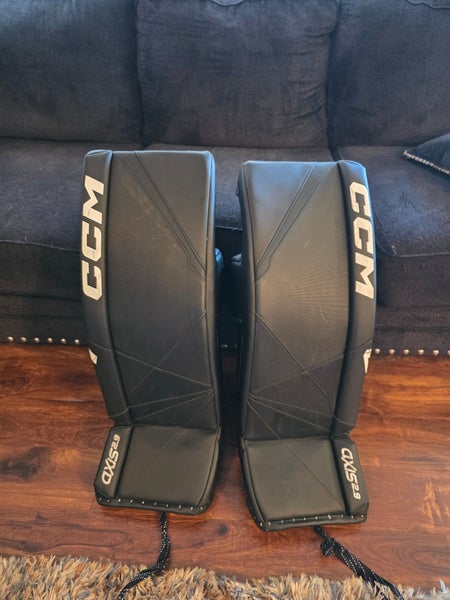 33" CCM Axis 2.9 Goalie Leg Pads (Used)