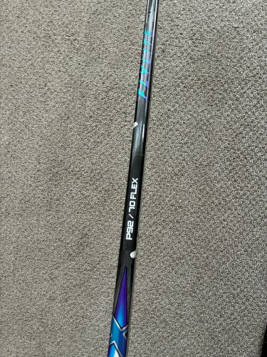 Senior Bauer Vapor FlyLite Right Handed Hockey Stick P92 70 Flex (New)