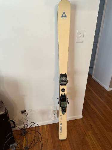 Women's 2022 Fischer Ranger 84 153 cm All Mountain Skis With Bindings Max Din 11 (Used)