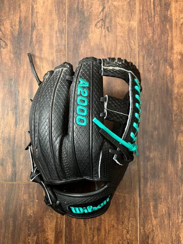Wilson A2000 1785 11.75 glove Custom