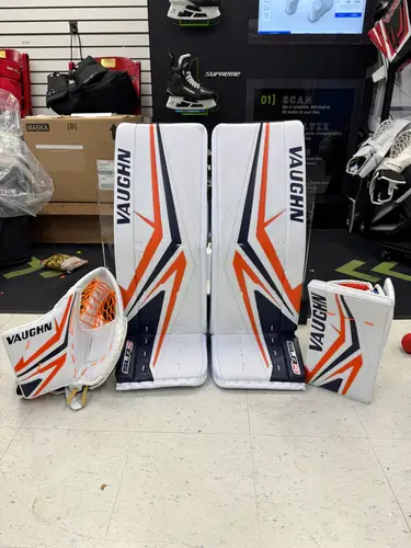 33"+2" Vaughn SLR4 Pro Carbon Regular Goalie Full Set