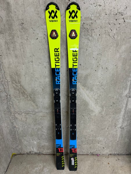 Volkl world cup Racetiger SL Skis 165 (New) | SidelineSwap | Buy